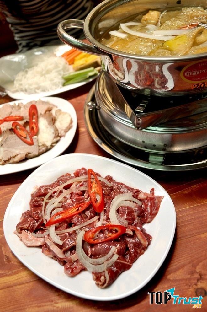 Đĩa thịt bò nhúng đầy đặn, nhìn thôi đã thấy ngon rồi