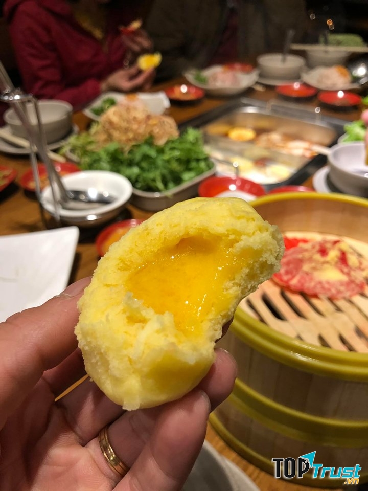 Bánh bao kim sa, món ngon khai vị  (nguồn group Ghiền Đà Lạt)