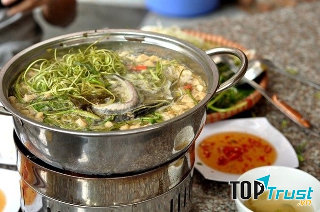 Lẩu cá kèo Bà Huyện Thanh Quan