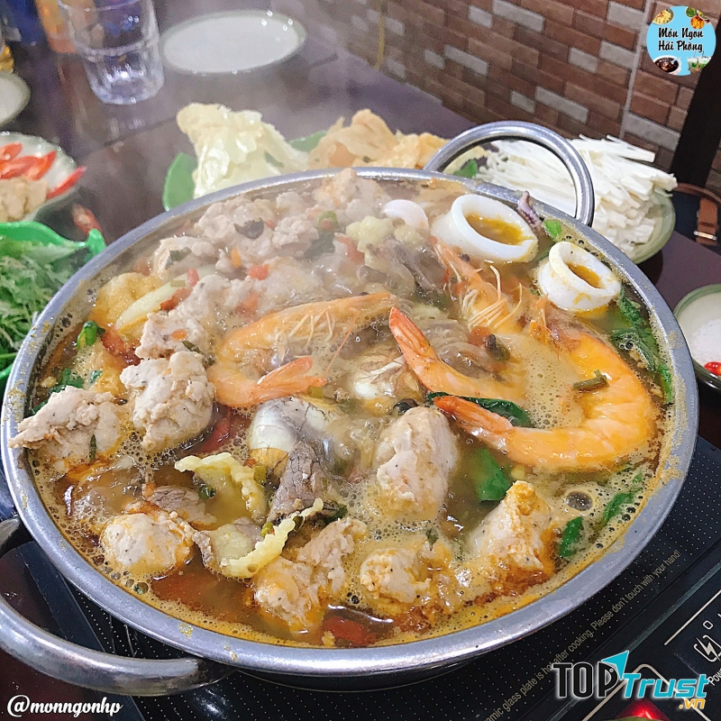 Lẩu cua đồng Minh Quỳnh