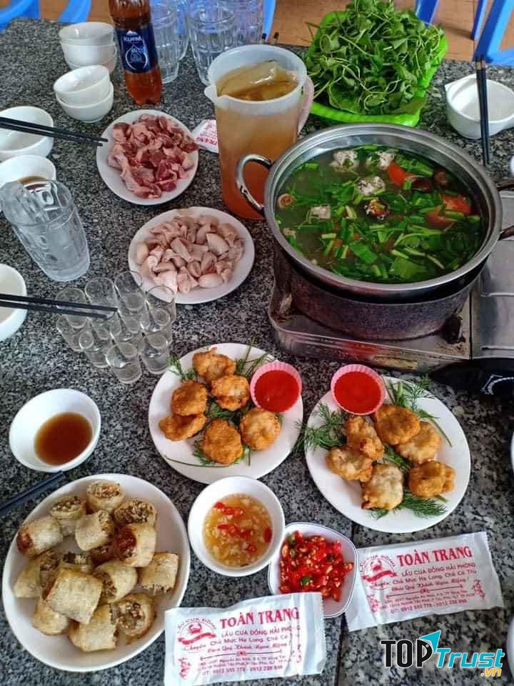 Lẩu Cua Đồng Toàn Trang