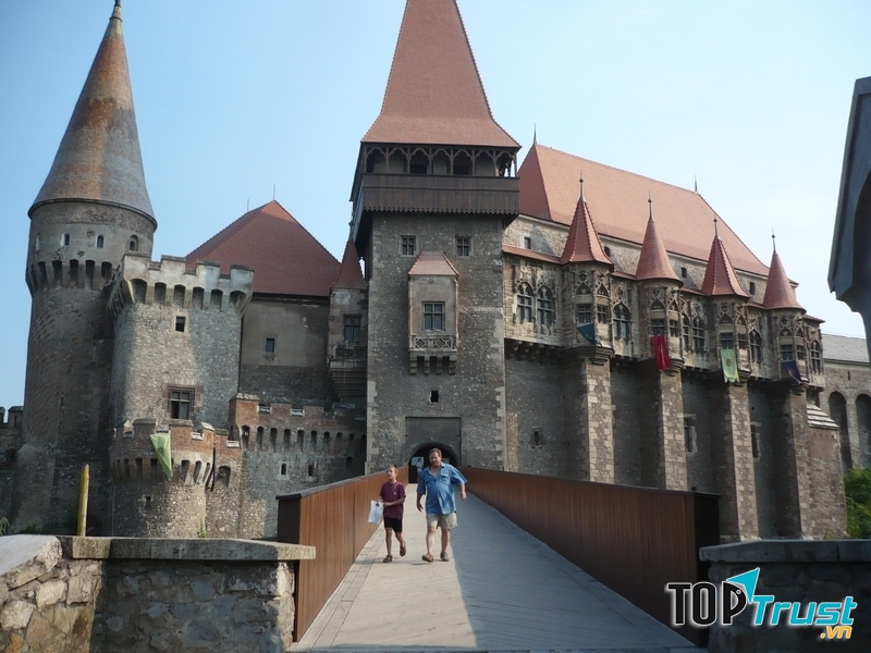Lâu đài Hunyad