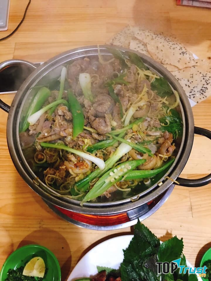 Lẩu dê Tứ Xuyên