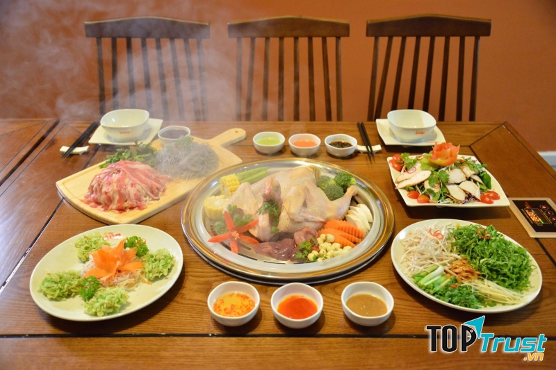 Lẩu gà úp - Tú Xương