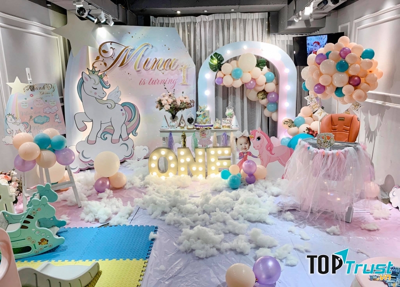 Lẩu Hoa Vy - Mai Hắc Đế