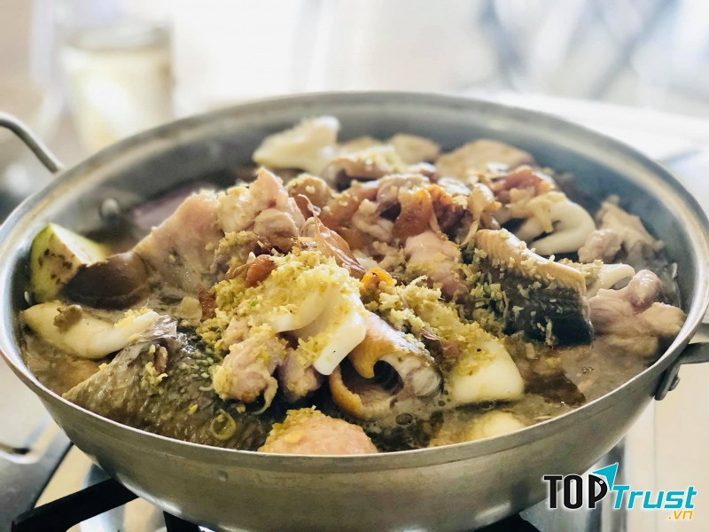 Lẩu mắm Cây Dừa