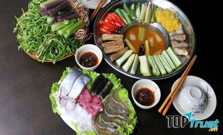 Lẩu mắm Châu Đốc