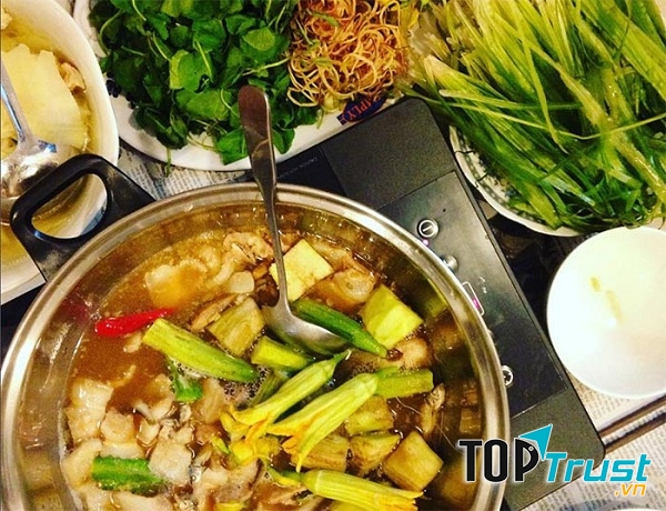Lẩu mắm Châu Đốc