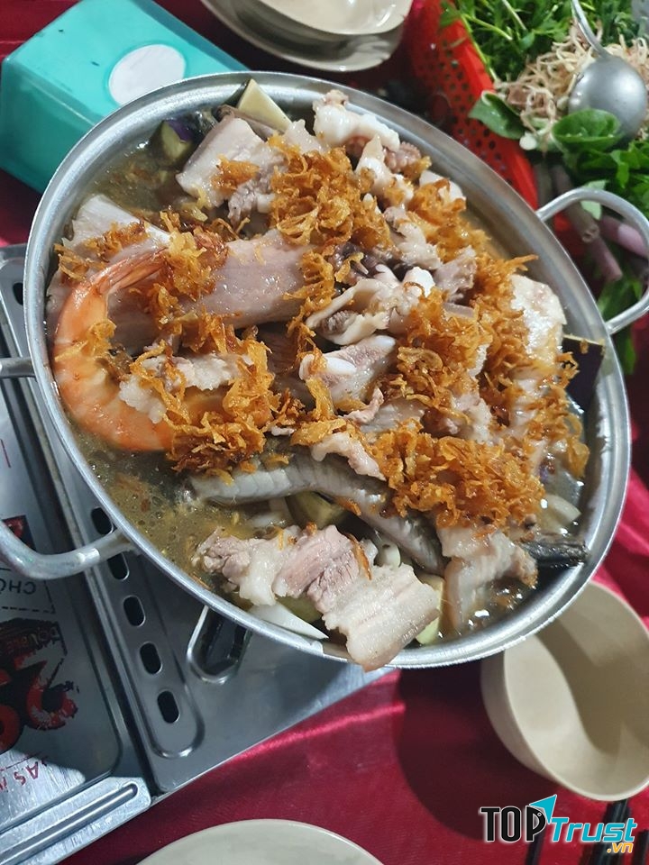 Lẩu mắm Trúc Giang