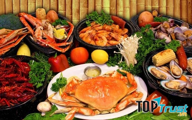 Một combo lẩu tại lẩu nấm Gia Khánh