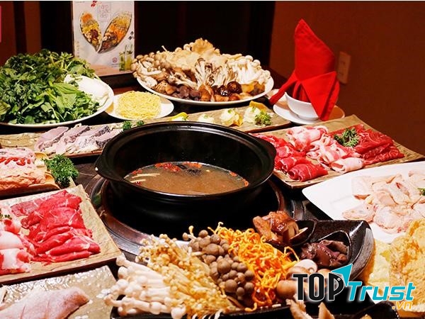 Hình ảnh lẩu nấm ở nhà hàng