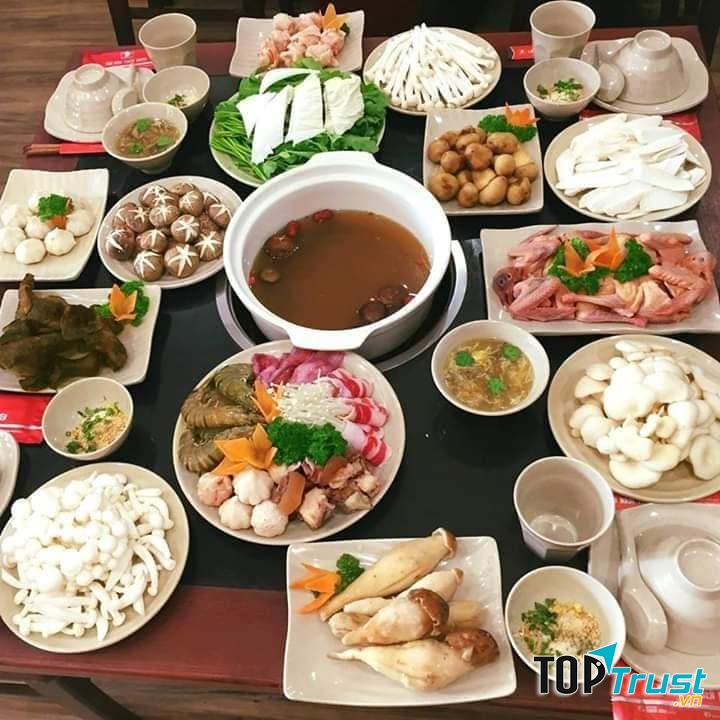 Lẩu nấm thiên nhiên King Mushroom