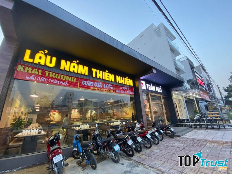 Nhà hàng lẩu nấm Trần Phố