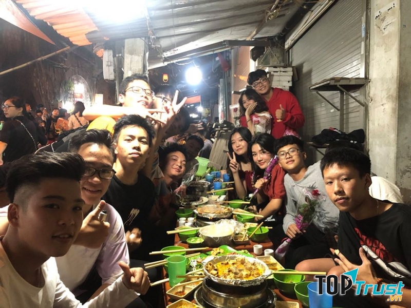 Lẩu Nướng Cô Quỳnh