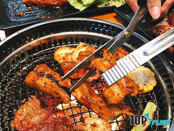 Lẩu nướng Đức Tuấn