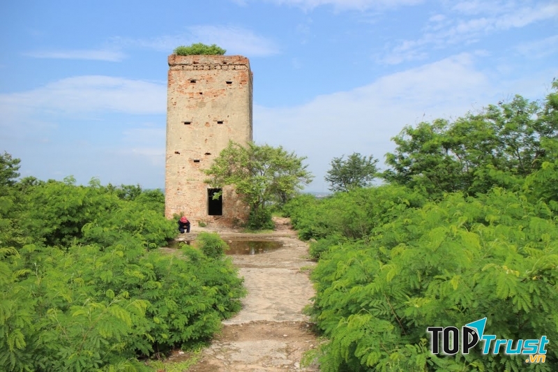 Giờ lầu Ông Hoàng chỉ còn lại những gì thuộc về kí ức