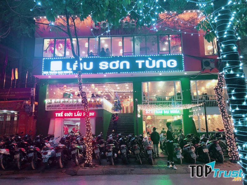 Nhà hàng lẩu Sơn Tùng