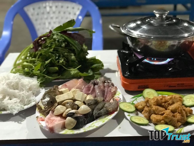 Lẩu hải sản