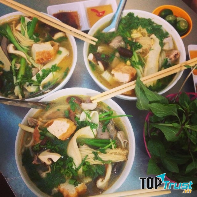 Bún lòng Hồ Ba Mẫu (nguồn: lozi)
