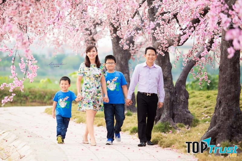 Chụp ảnh gia đình tại Lavender Studio