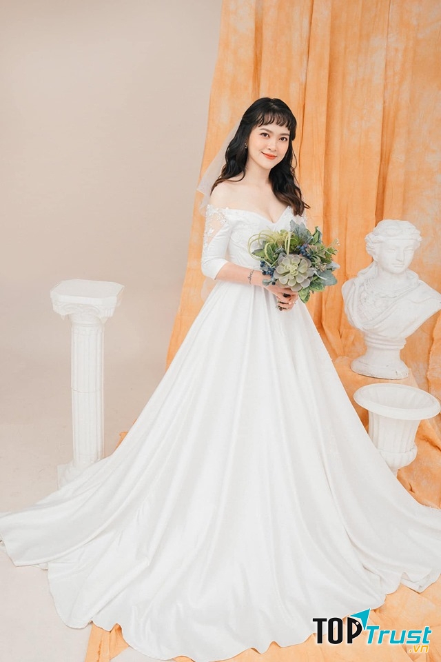 Layla Bridal