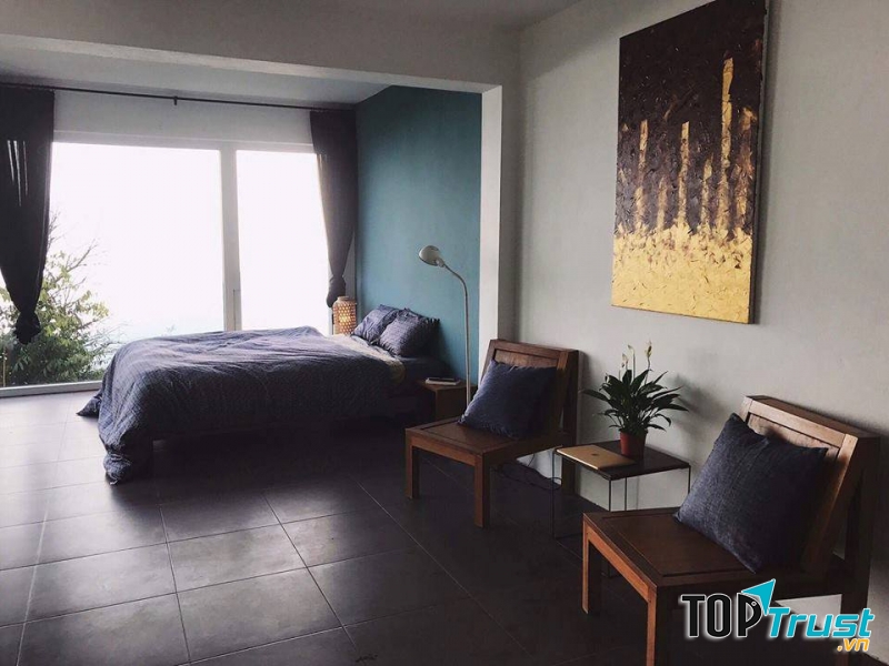 Le Bleu Floating Clouds Homestay