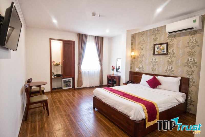 Le Centre Hotel