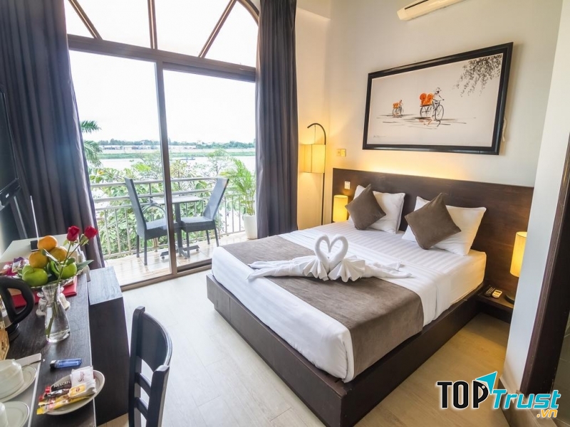 Phòng nghỉ cho cặp đôi đơn giản nhưng sang trọng của Le Cube.