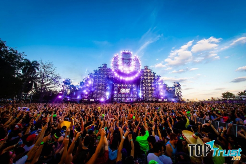 Lễ hội âm nhạc Ultra