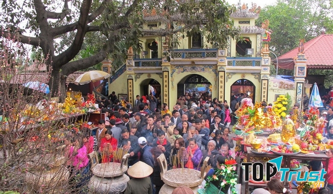 Lễ hội Đền Bà chúa kho