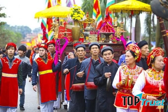 Lễ hội chùa Dâu