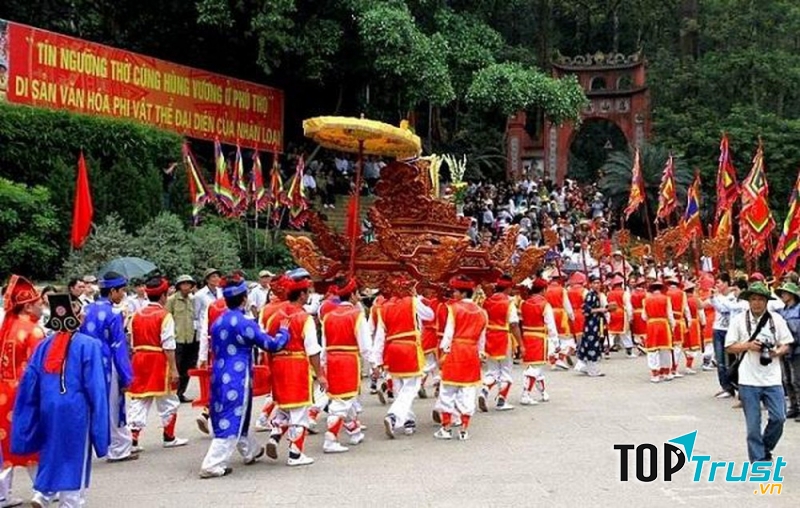 Lễ hội Đền Hùng - Phú Thọ
