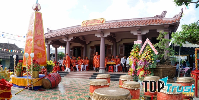 Đình Tân Xuân, nơi diễn ra lễ thỉnh ông Tiêu