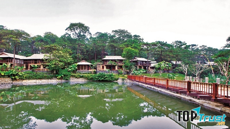 Le Mont BaVi Resort & Spa