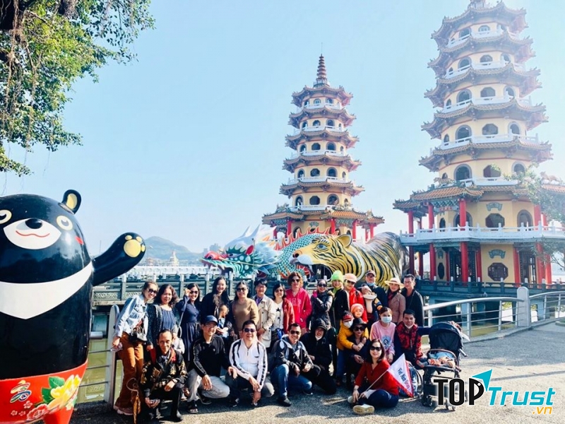 Lê Phong Travel