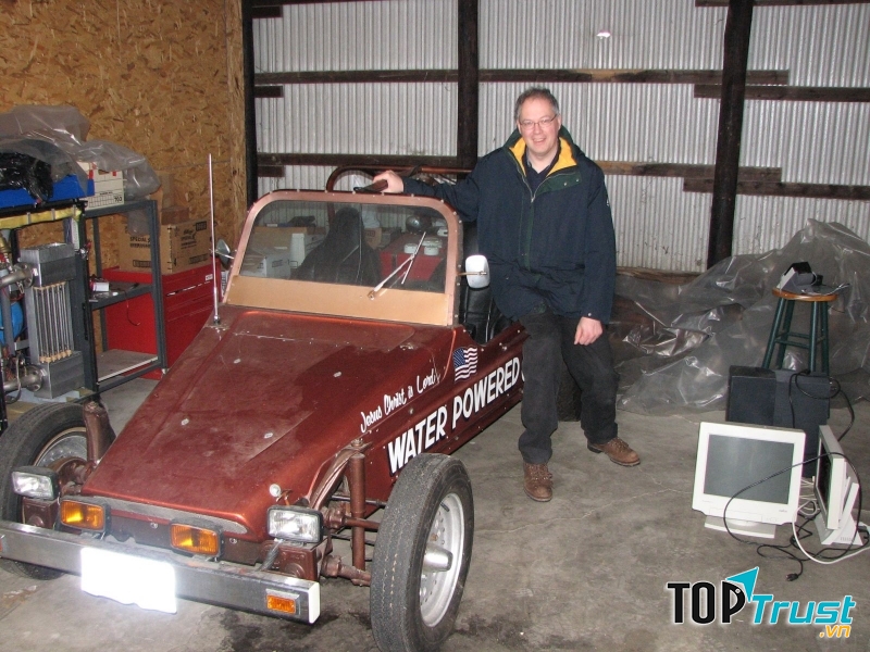 Xe hơi chạy bằng nước