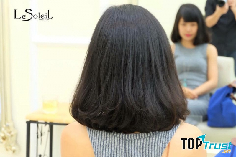 Le Soliel Hair giúp bạn đẹp trong từng kiểu tóc.