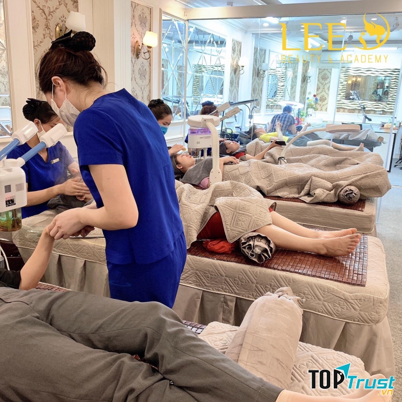 Lee BeautySpa