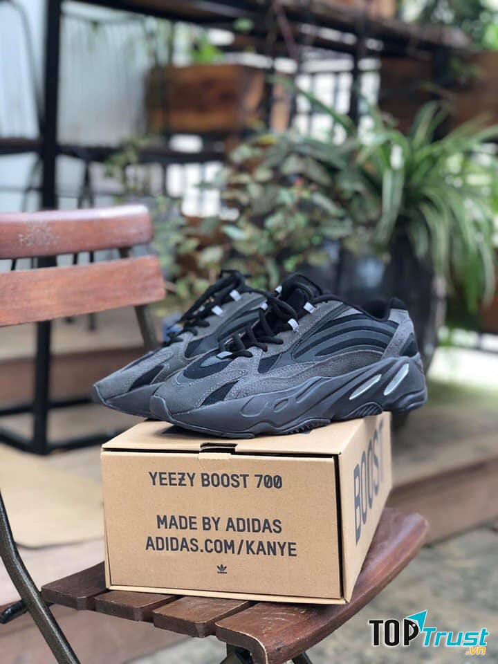 Lee Cường Shoes