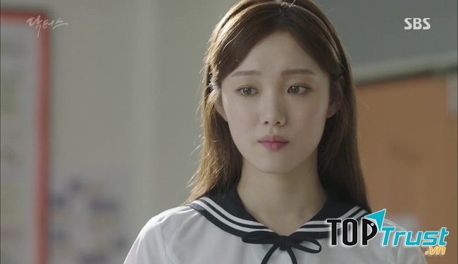 Lee Sung Kyung từng là tân binh nổi trội