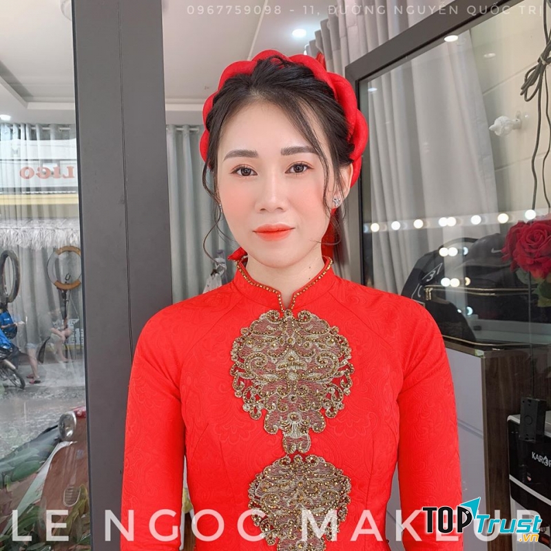 Lee's Makeup & Wedding