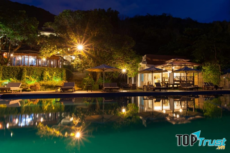 Sự lung linh của Léman Cap Resort & Spa về đêm