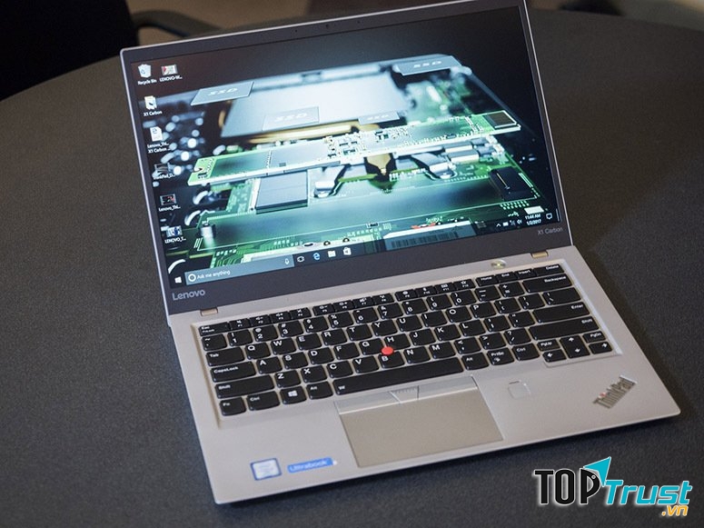 Lenovo ThinkPad X1 Carbon