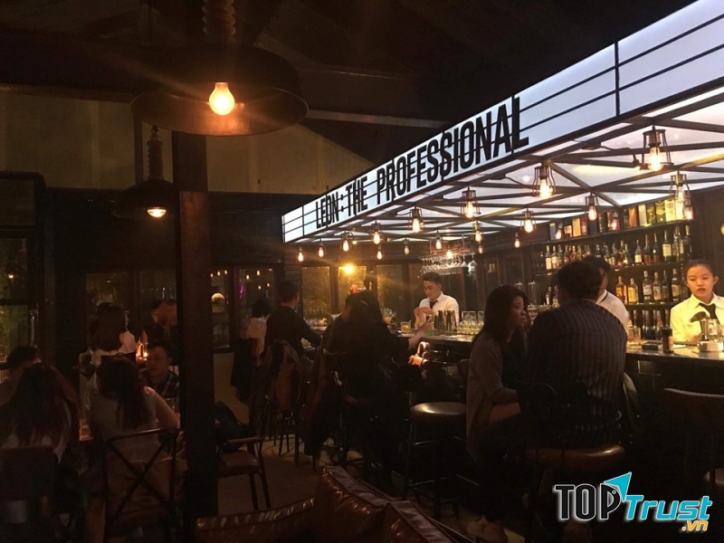 Léon Bar đẹp với nét đẹp nhẹ nhàng