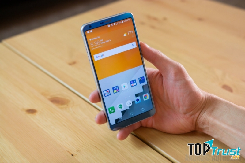 Trên tay LG G6.