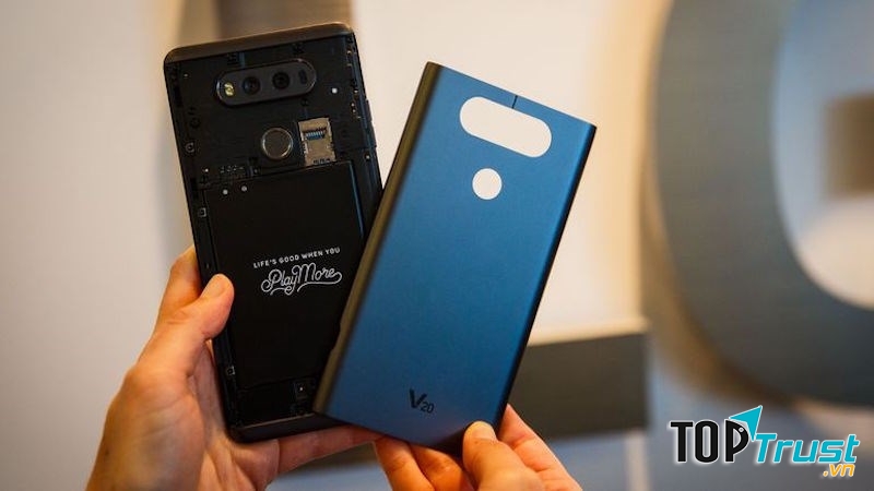 LG V20