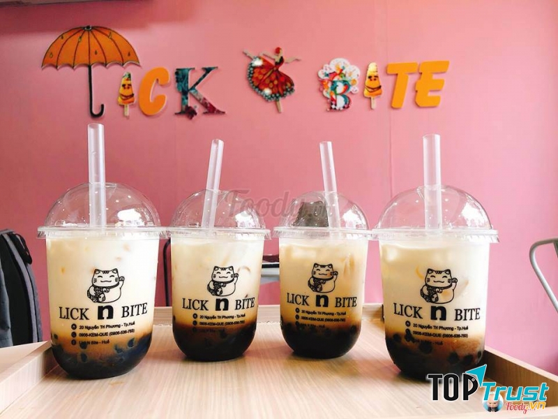 Sữa tươi trân châu đường đen của quán