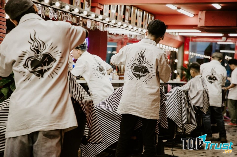 Liem Barber Shop