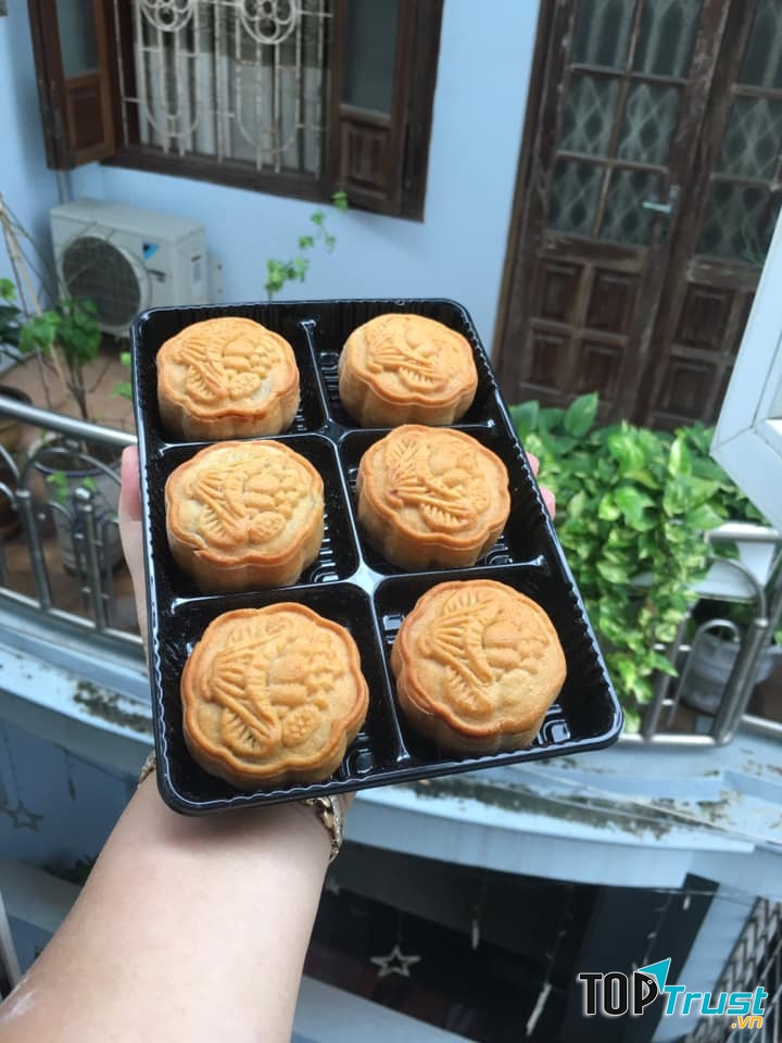 Bánh trung thu Liên Hương