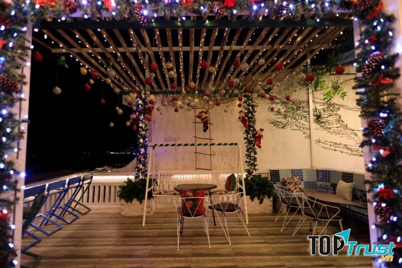 Lightroom Coffee Studio